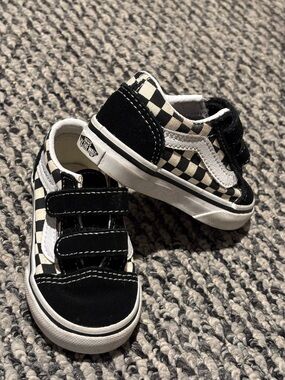 Vans Toddler Size 5 Girl/Boy Black & White Checkerboard Velcro Sneakers